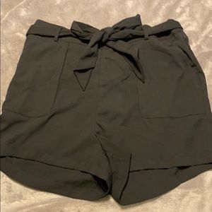 Black high waisted shorts, size XL